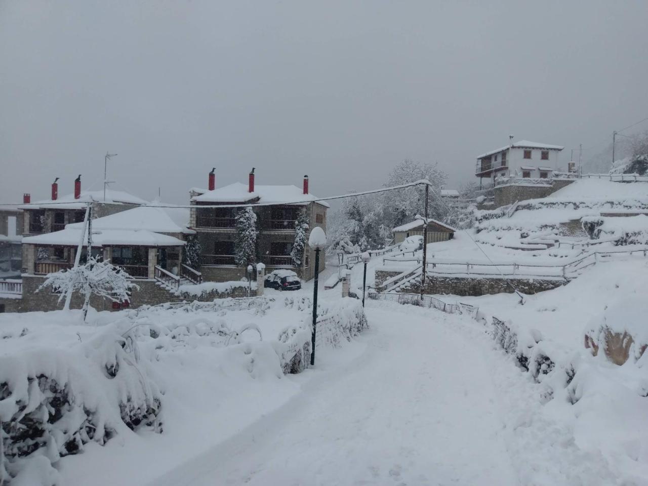 Village Inn Ano Chora Exterior photo